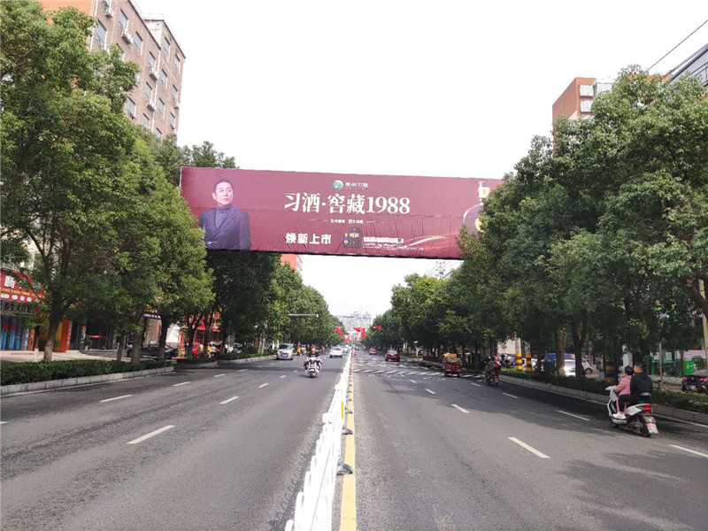 選擇投放戶外市區(qū)廣告招牌的時候需了解什么小細(xì)節(jié)？